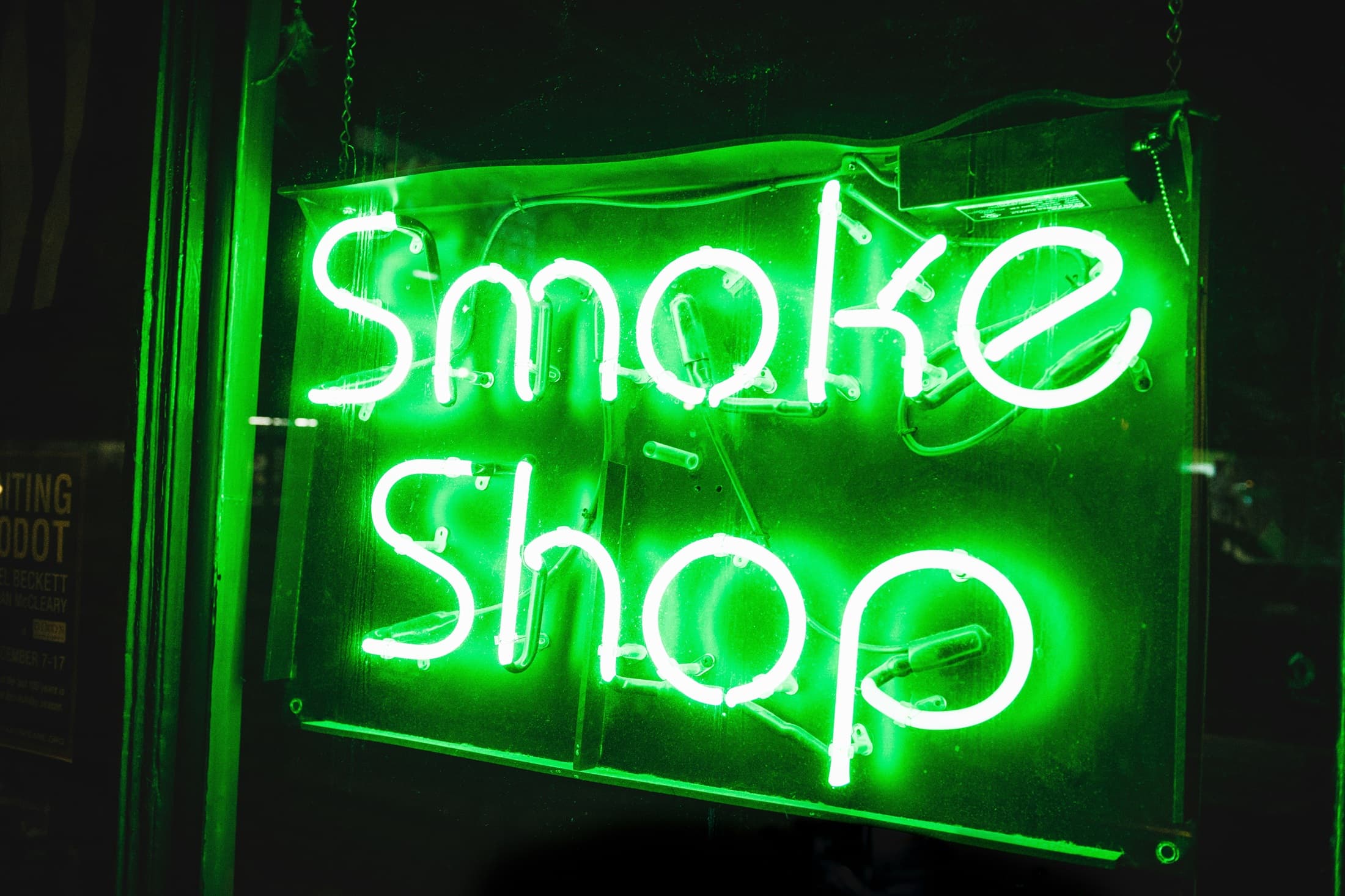 Smoke Shop Image
